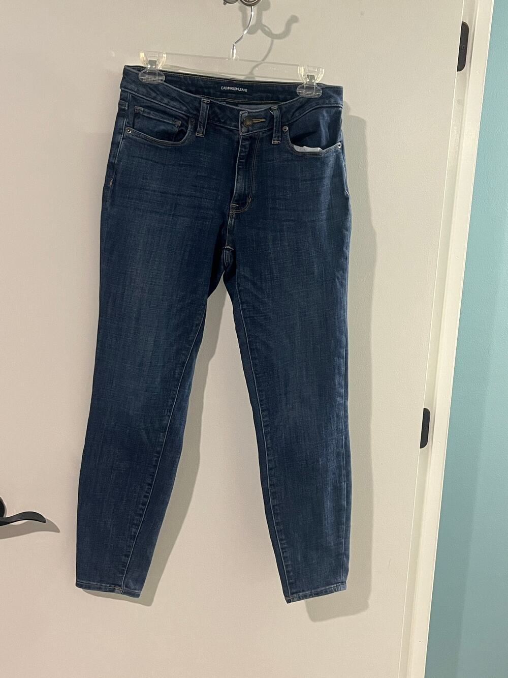 Calvin Klein Jeans Womens 8 Dark Wash Skinny Ankle Stretch Denim Jeans